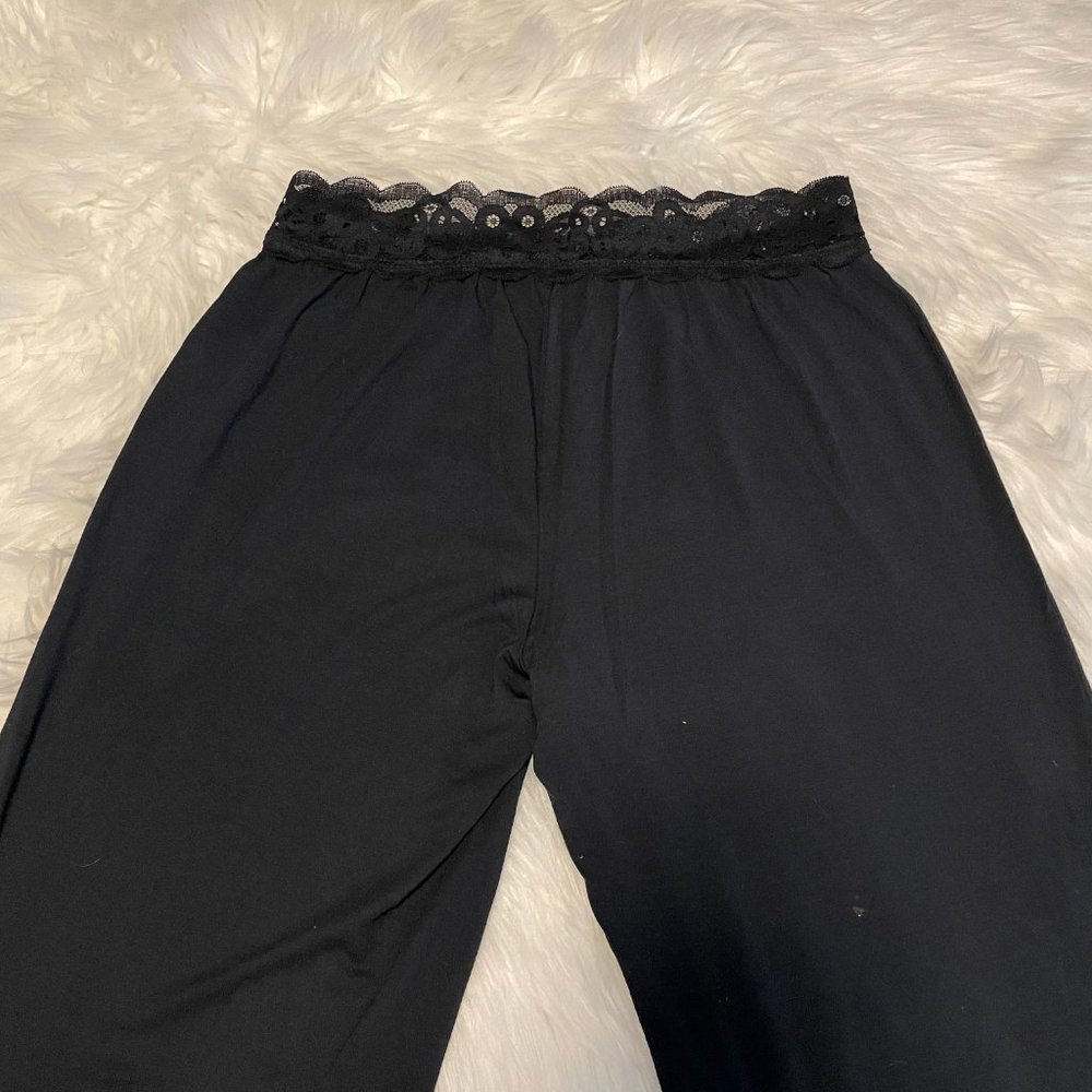 NWT Aerie Lace Trim Sweatpants (Short Length) - Picture 5 of 6